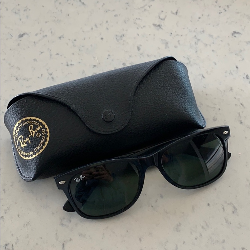 Authentic classic ray bans